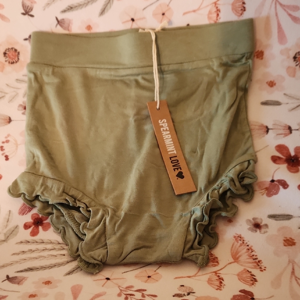 Kids Ruffle Bottoms - Green